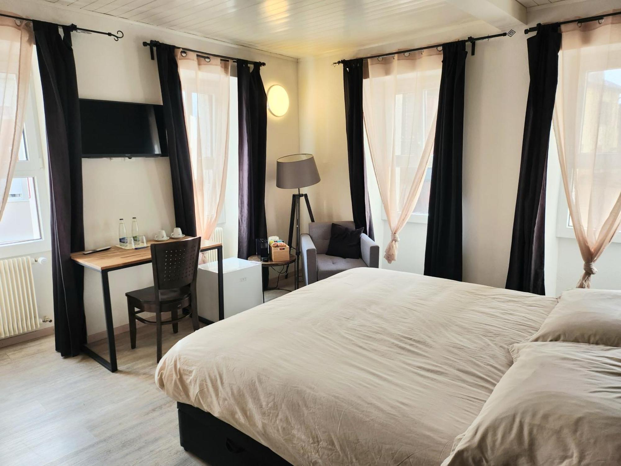 Auberge De L'Union Lens 외부 사진
